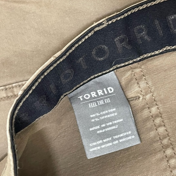 Torrid high rise chino short size 26 - Picture 10 of 15